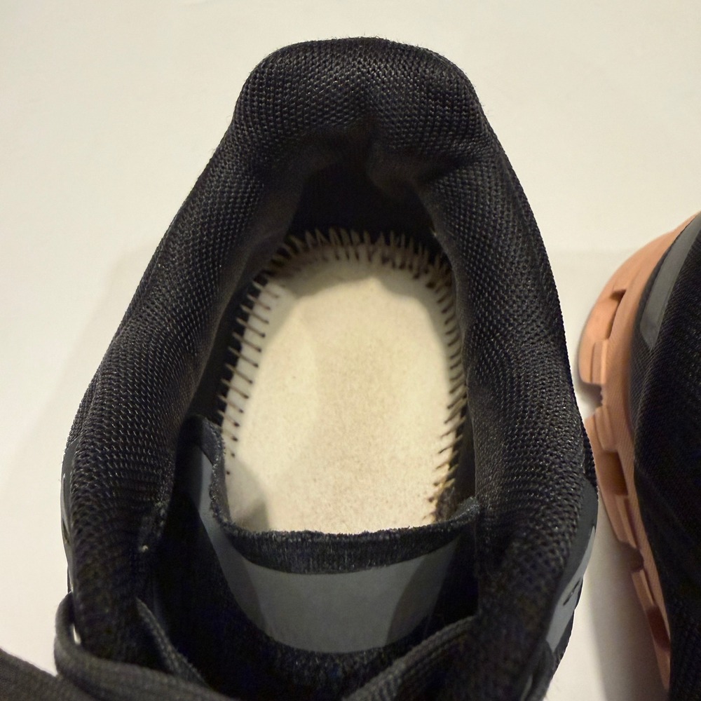 On Cloudflow Running Shoes Women 9 Black Rose Swiss Engineering Helion - Picture 4 of 11